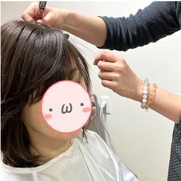 オプションメニューではなく標準仕様でおくれ毛付きなのが嬉しい