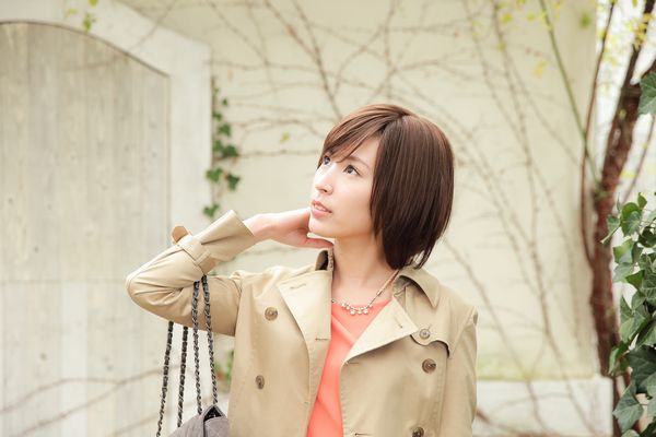 どうして医療用ウィッグにはブレンドカラーがいいの?