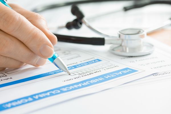 医療用ウィッグが補助金や助成金の対象となっています