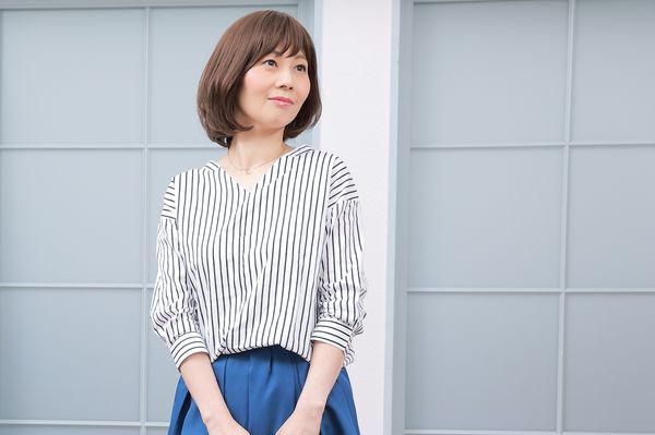 ストーリーの医療用ウィッグは人毛と形状記憶耐熱人工毛のミックス毛、ブレンドカラーでしかも総手植えです