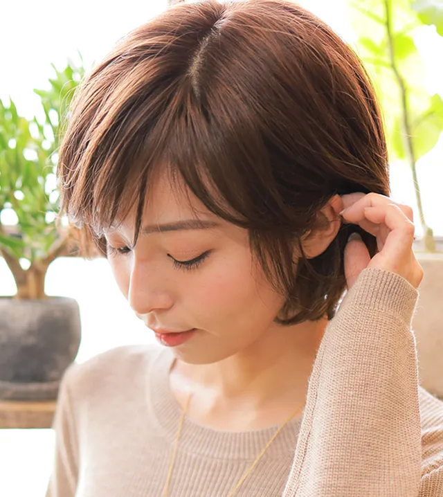 自然な毛流れが魅力の医療用ウィッグ「ディアーズボブ」。分け目もリアルで安心感