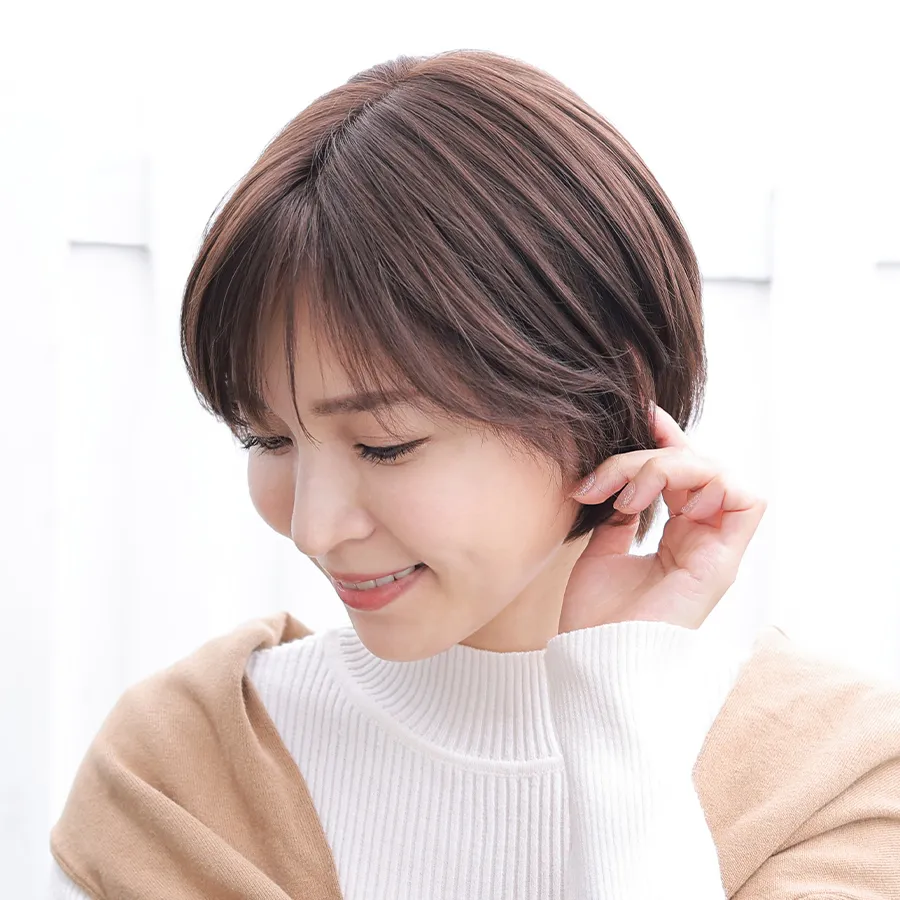 ��×p�E�B�b�O �K�[�����h�V���[�g �O���̗��ꂪ�@�ׂŁA�痧�������R�Ɉ������Ă�f�U�C���B�ѐ�̌y���������t�F�~�j������Y���Ă��܂��B