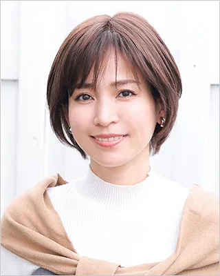 つむじと分け目が自然な医療用ウィッグ ショートウィッグ ガーランドショート