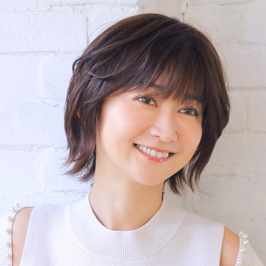 ��×p�E�B�b�O ���A���V���[�g ��܂�背�C���[���_�炩���f����A�������̂���O�n�l�V���[�g�E�B�b�O�B