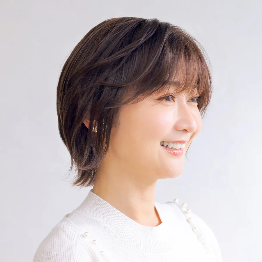 ��×p�E�B�b�O ���A���V���[�g ����܂Ŕ�����������O�n�l�V���[�g�E�B�b�O�A��i�Ȕ������V���G�b�g�B