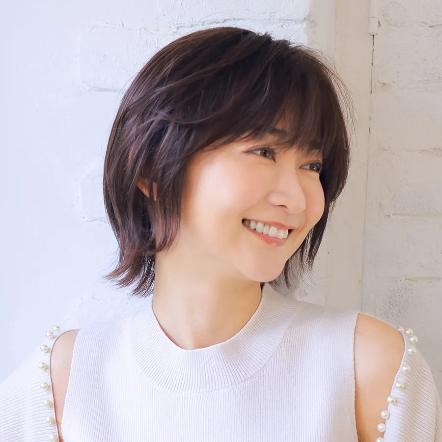 ���A���V���[�g �ѐ�̊O�n�l���قǂ悭�������A��i�ŉ؂₩�ȑ�l�V���[�g�E�B�b�O�B